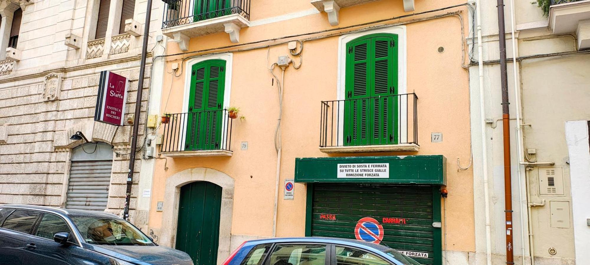 Central Suite Apartment Bari Esterno foto