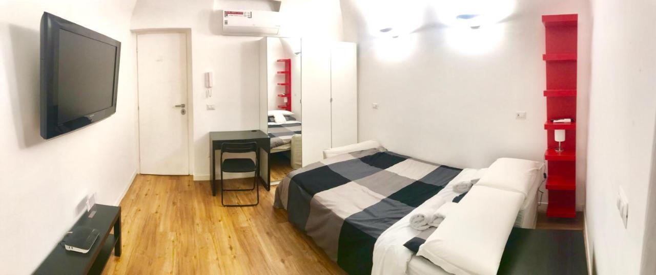 Central Suite Apartment Bari Esterno foto